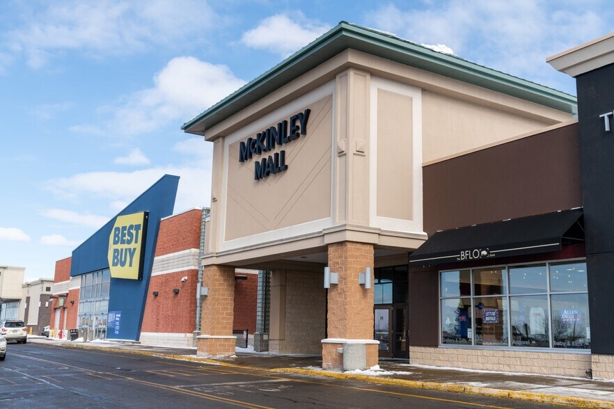 Primary Photo Of 3701 McKinley Pky, Buffalo General Retail For Sale