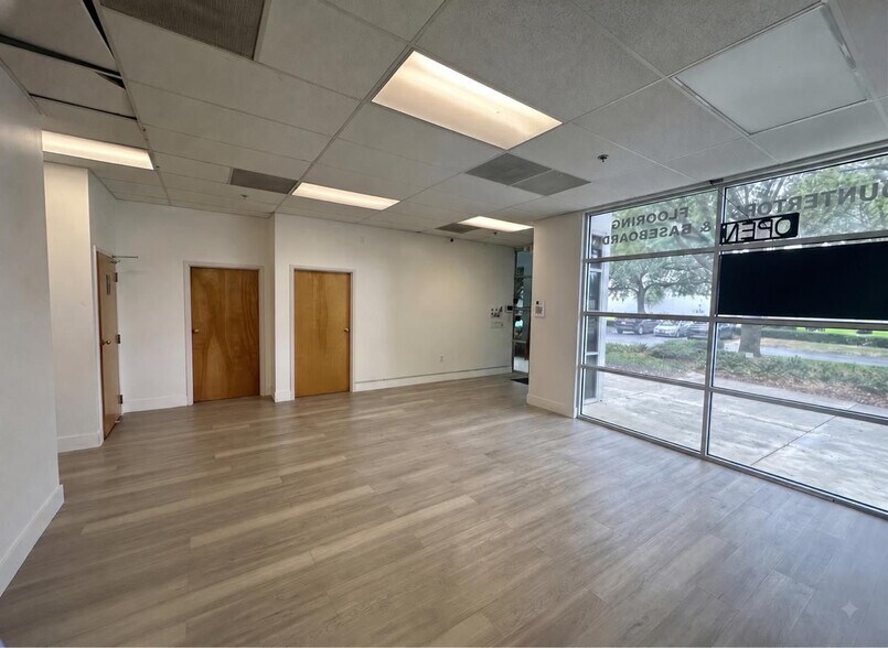More Photos Of 9777 Satellite Blvd, Orlando Warehouse For Lease