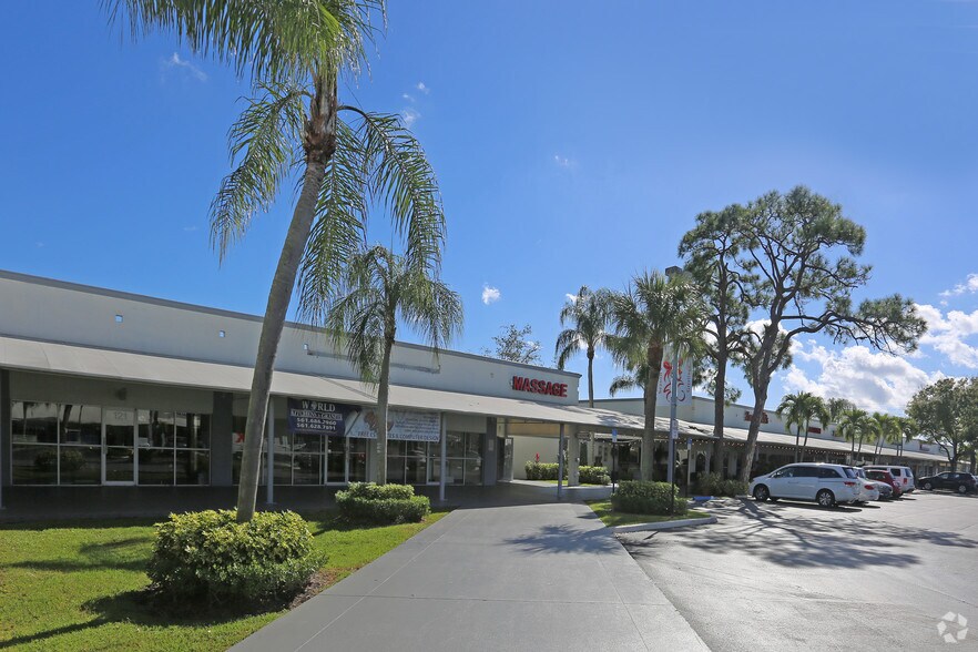 More Photos Of 4587-4661 Okeechobee Blvd, West Palm Beach Restaurant For Lease