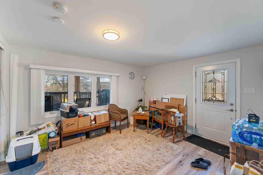 More Photos Of 732 Morin St, Ottawa Apartments For Sale