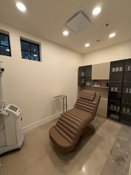 More Photos Of 20811 Westheimer Pkwy, Katy Medical For Lease