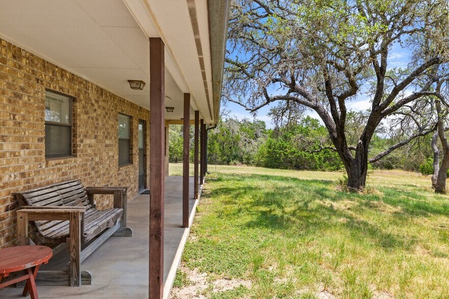 More Photos Of 1984 Grape Creek rd, Fredericksburg Specialty For Sale