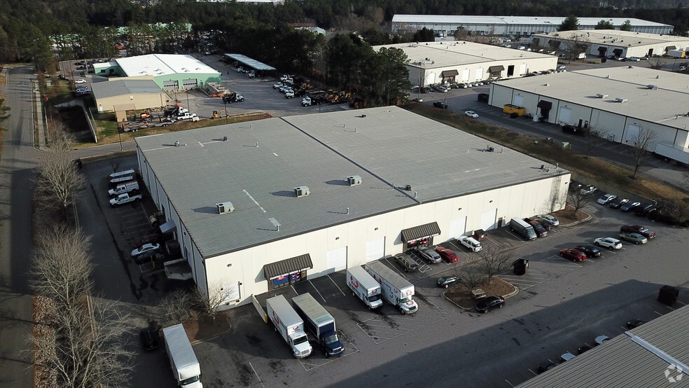 More Photos Of 3216 Spottswood St, Raleigh Warehouse For Lease