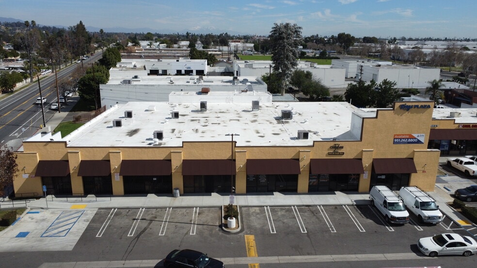 More Photos Of , Pomona General Retail For Sale