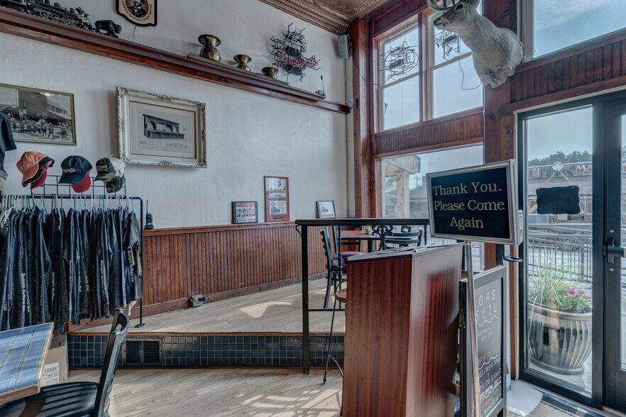 More Photos Of 245 Main St, Hill City Restaurant For Sale