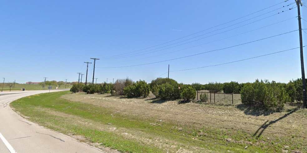More Photos Of 1991 W Henderson St, Cleburne Land For Sale