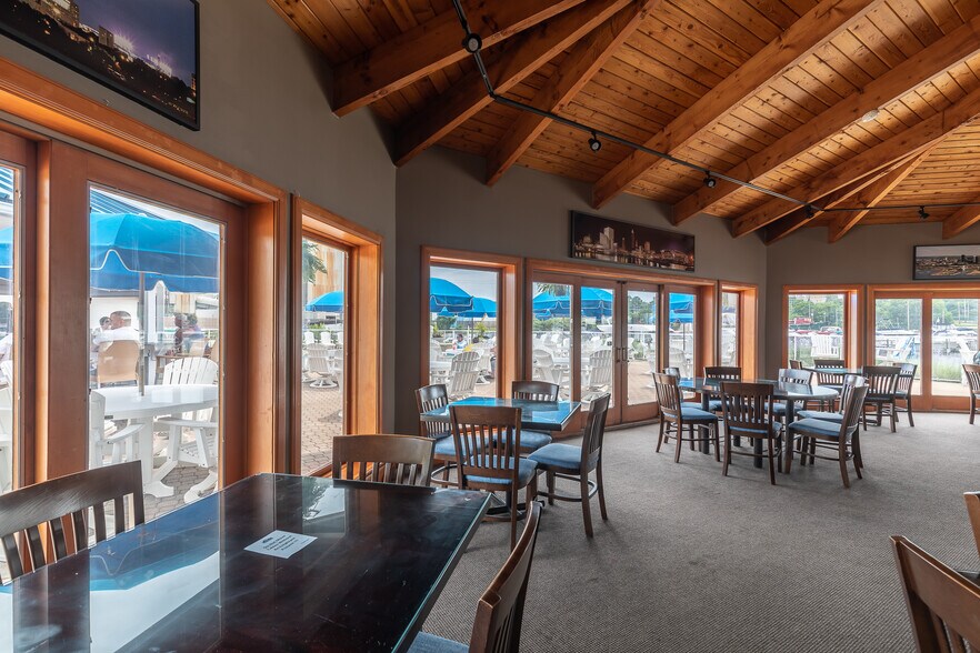 More Photos Of 4900 Whiskey Is, Cleveland Specialty For Sale