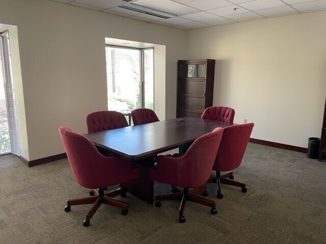 More Photos Of 496 High St, Morgantown General Retail For Sale