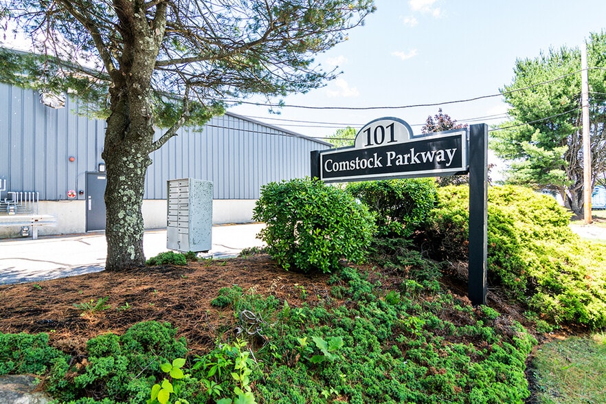 More Photos Of 101 Comstock Pky, Cranston Warehouse For Lease