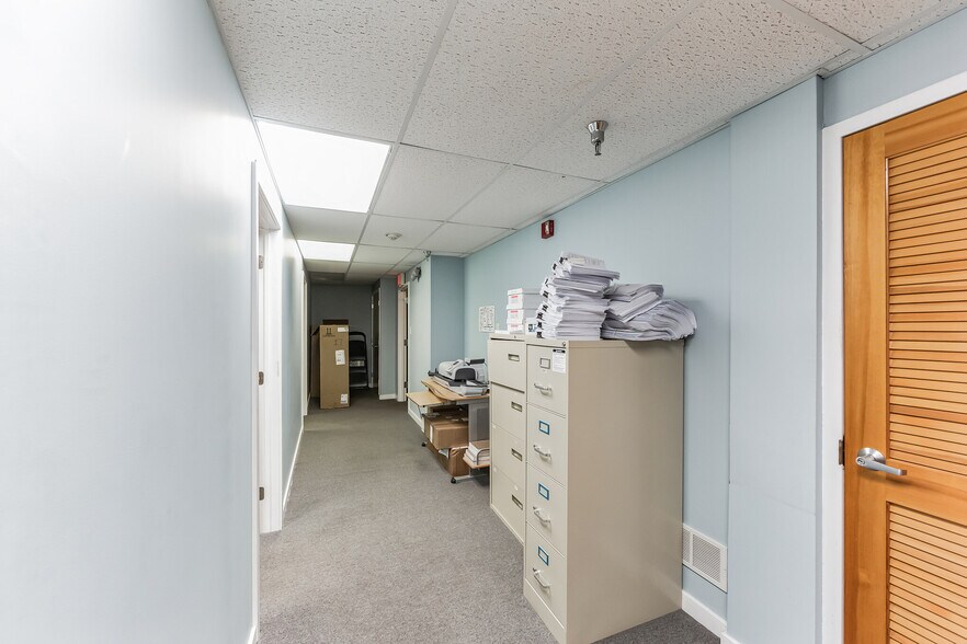 More Photos Of 23-34 Regency Plz, Glen Mills Medical For Sale