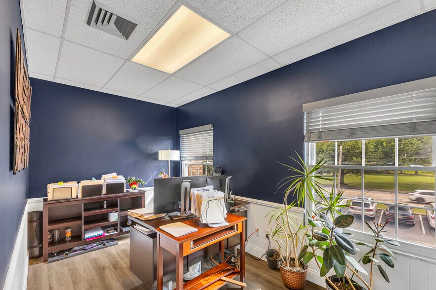 More Photos Of 24700 Center Ridge Rd, Westlake Medical For Lease