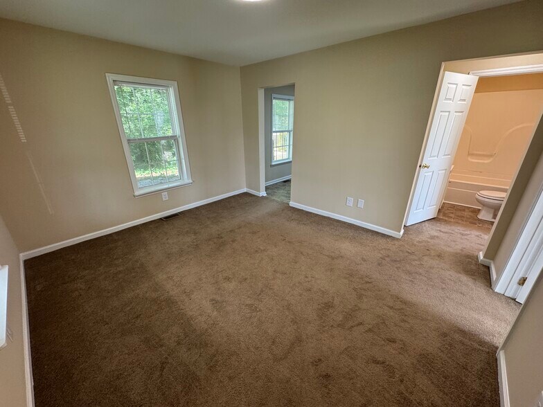 More Photos Of 321 W End Ave, McMinnville Office For Lease