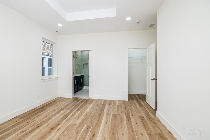 More Photos Of 2611 21st st, Chicago Apartments For Sale