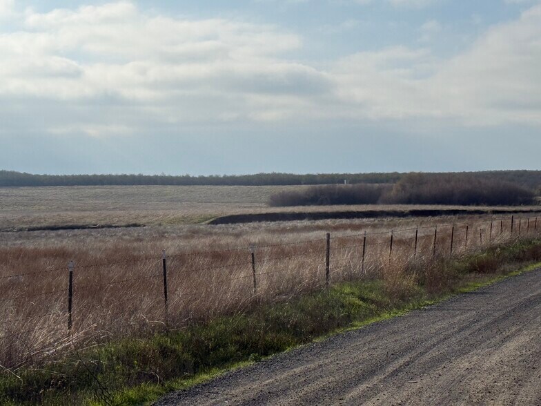 More Photos Of Dunton Rd @ CA Hwy 4, Oakdale Land For Sale