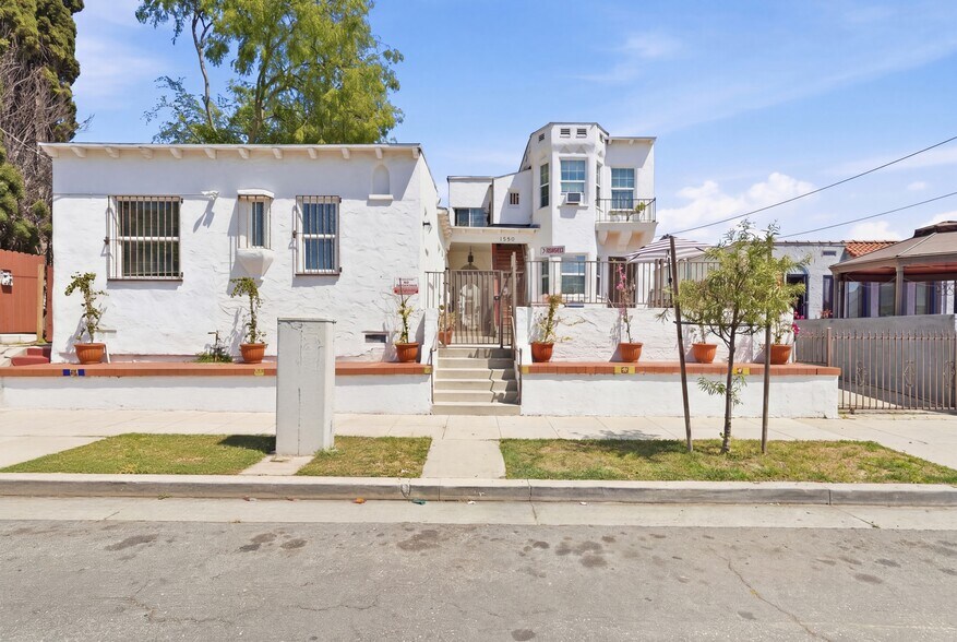 More Photos Of 1250 N Mariposa Ave, Los Angeles Apartments For Sale