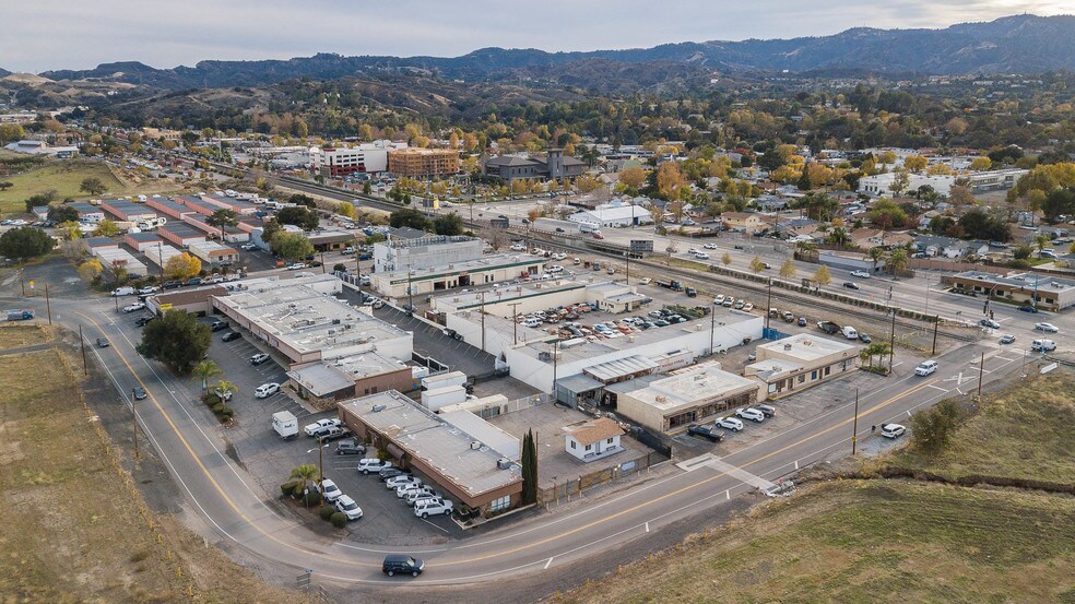 More Photos Of 22414 13th St, Newhall Contractor Storage Yard For Lease
