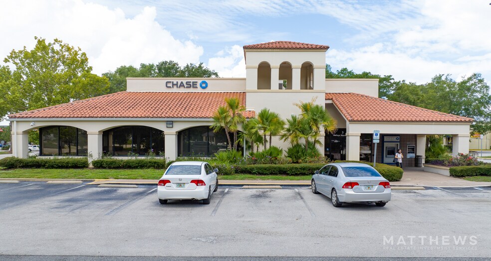 3 Alafaya Woods Blvd, Oviedo, FL 32765 Bank For Sale