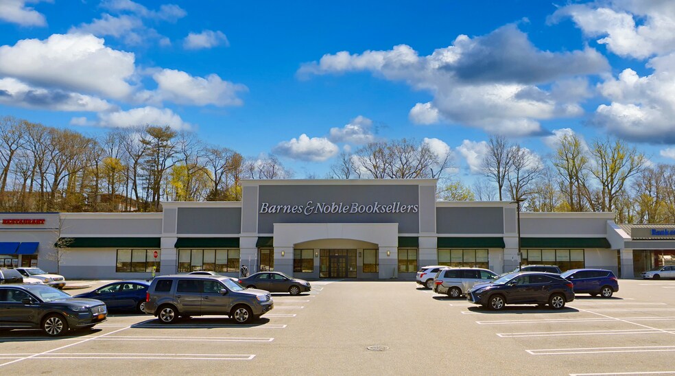 More Photos Of 2550 Central Park Ave, Yonkers Unknown For Lease