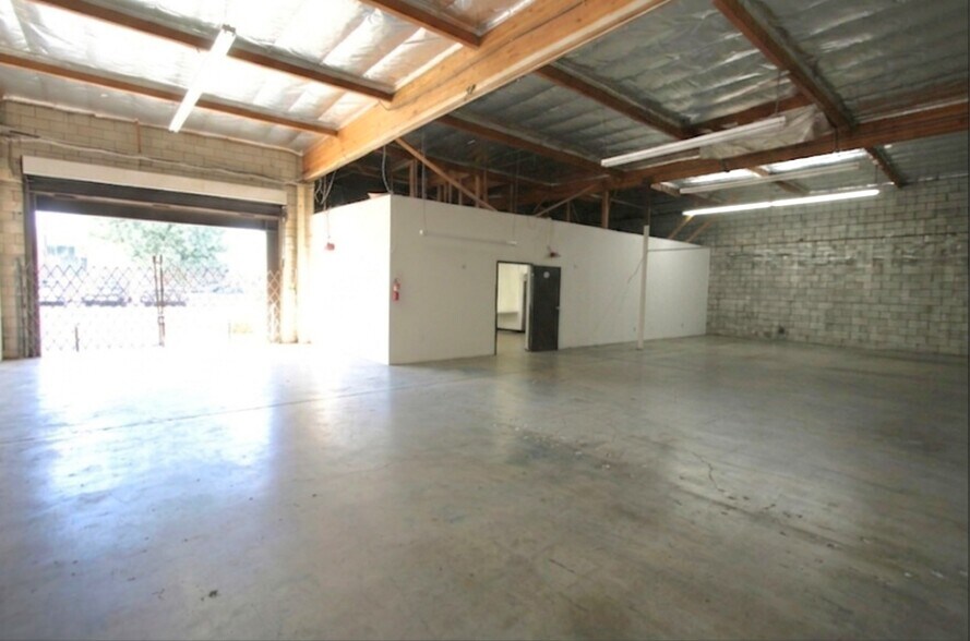 More Photos Of 1700 S Central Ave, Los Angeles Industrial For Lease