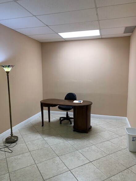 More Photos Of 5110 Wilkinson, Corpus Christi Office For Lease