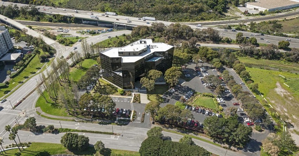 More Photos Of 1000 Marina Blvd, Brisbane Office For Lease