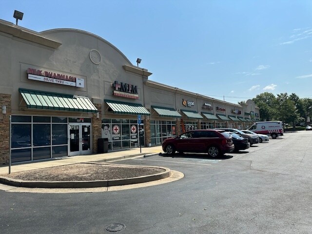 More Photos Of 2457 Martin Luther King Jr Dr NW, Atlanta General Retail For Lease
