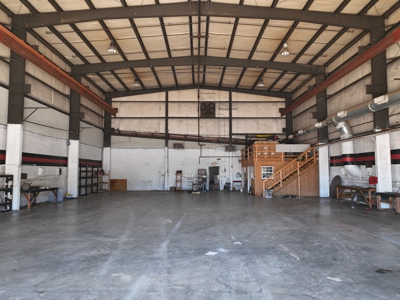 More Photos Of 90 E Callahan St NE, Rome Warehouse For Lease