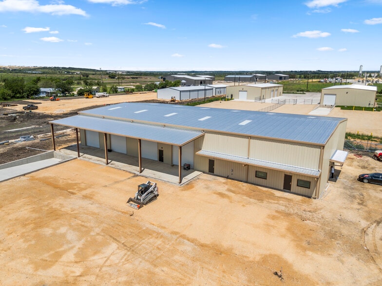 Primary Photo Of 782 Soechting Rd, New Braunfels Industrial For Lease