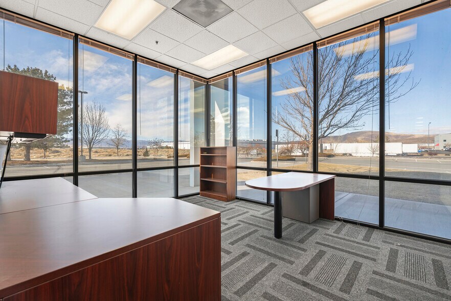 More Photos Of 2275 E Newlands Dr, Fernley Distribution For Lease