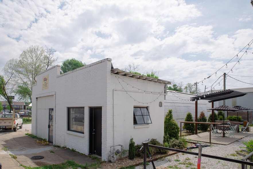 Primary Photo Of 563 W Martin Luther King Blvd, Fayetteville Freestanding For Lease