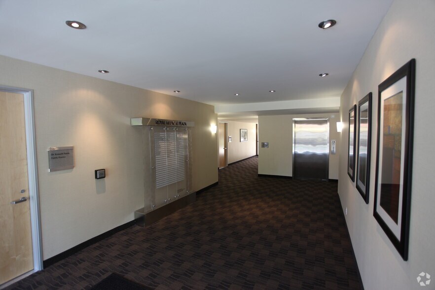 More Photos Of 2045 Royal Ave, Simi Valley Medical For Lease
