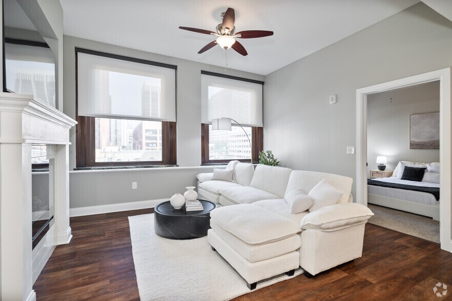 More Photos Of 526 Superior Ave E, Cleveland Apartments For Lease