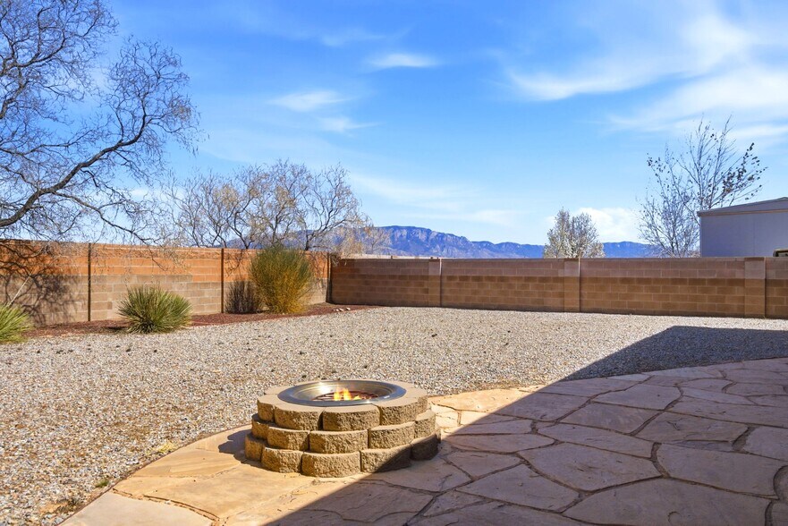 More Photos Of 2881 Chessman Dr SE, Rio Rancho Specialty For Sale