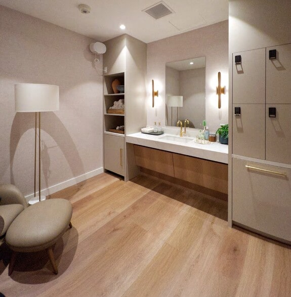 More Photos Of 44 Montgomery St, San Francisco Office For Lease