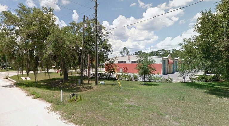 More Photos Of 7064 Sampey Rd, Groveland Light Manufacturing For Lease