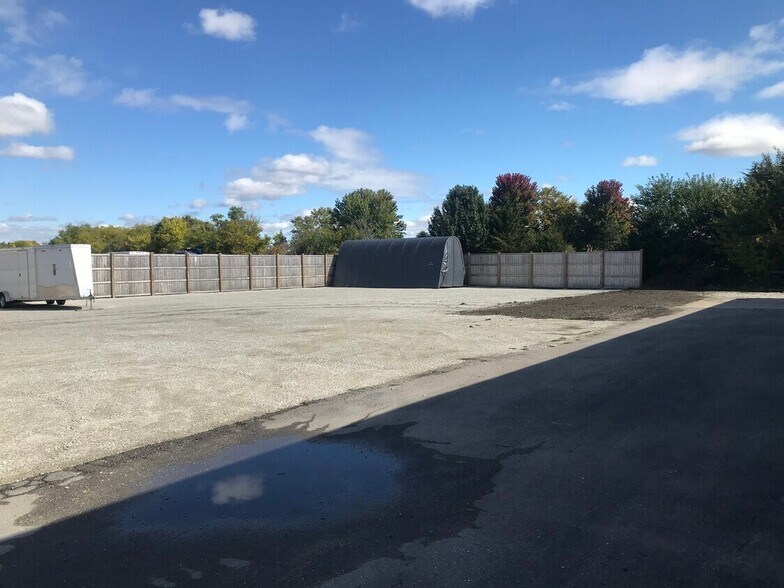 More Photos Of 34 Stonehill Rd, Oswego Land For Lease