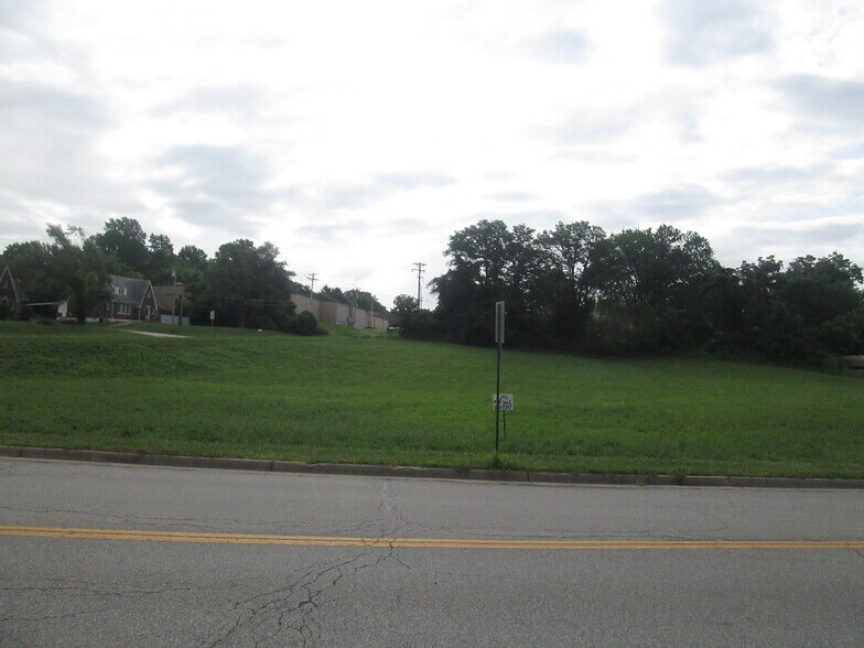 Primary Photo Of Eastland -1 @ McCarty St, Jefferson City Land For Sale