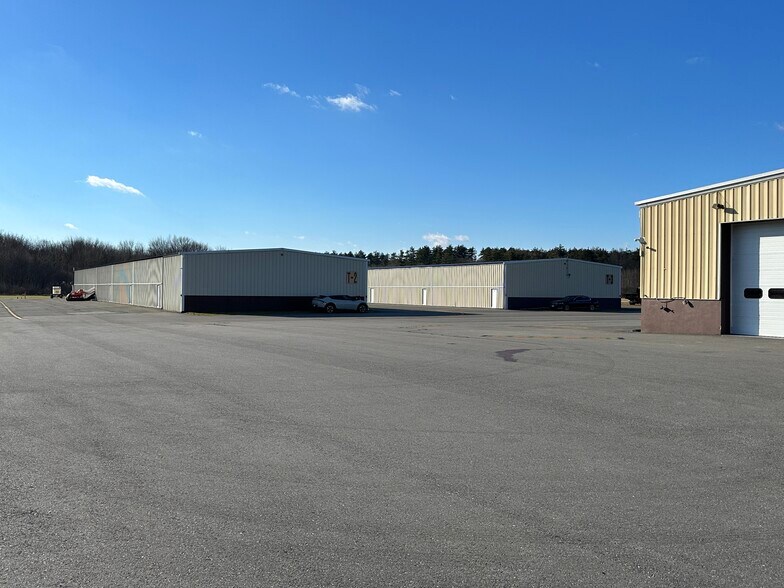 More Photos Of 302 Boxboro Rd, Stow Airport For Sale
