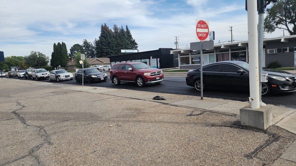 More Photos Of 505-531 Lomax St, Idaho Falls General Retail For Lease