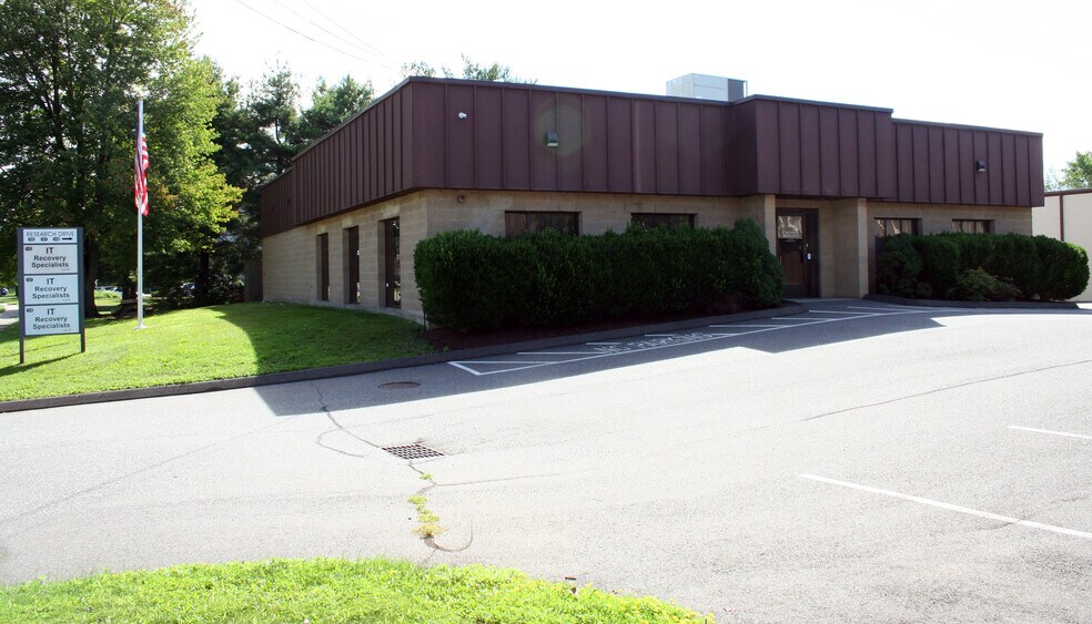 More Photos Of 105 Research Dr, Milford Light Manufacturing For Lease