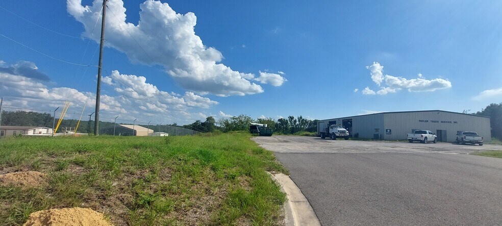 More Photos Of 21628 Fl-46, Mount Dora Warehouse For Sale