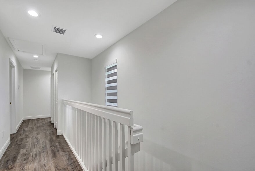 More Photos Of 3871 Patio Ct, Lake Worth Apartments For Sale