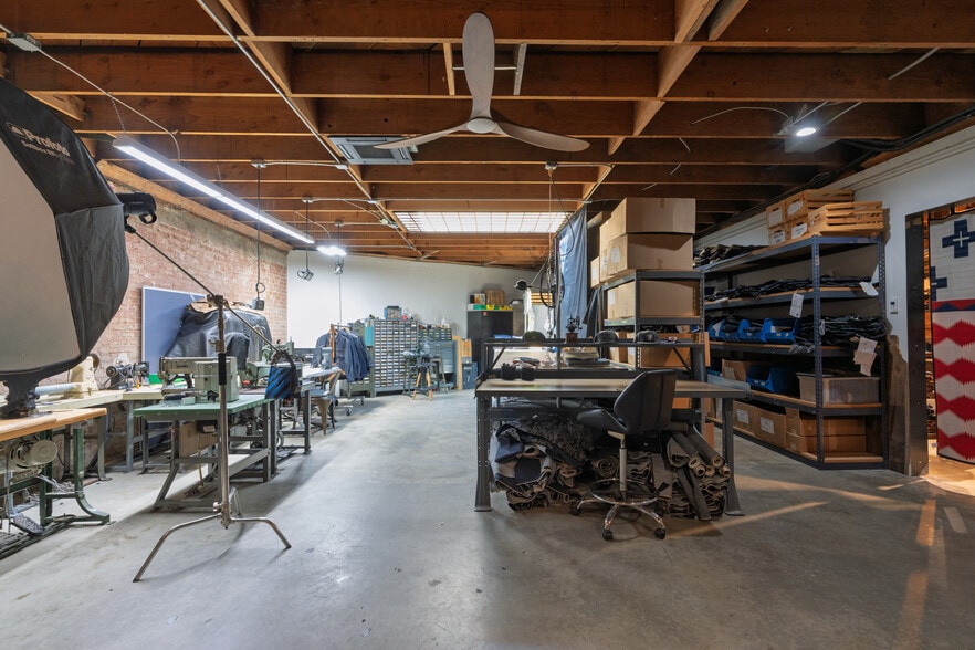 More Photos Of 11018 Washington Blvd, Culver City Storefront For Sale