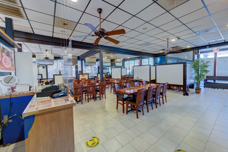 More Photos Of 6634 Two Notch Rd, Columbia Restaurant For Sale