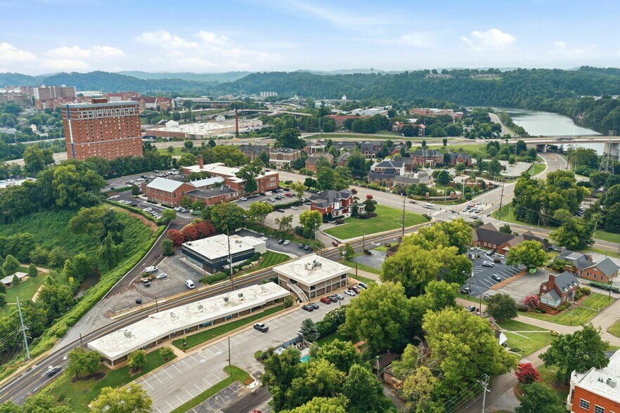 More Photos Of 2715 Sullins St, Knoxville Apartments For Sale