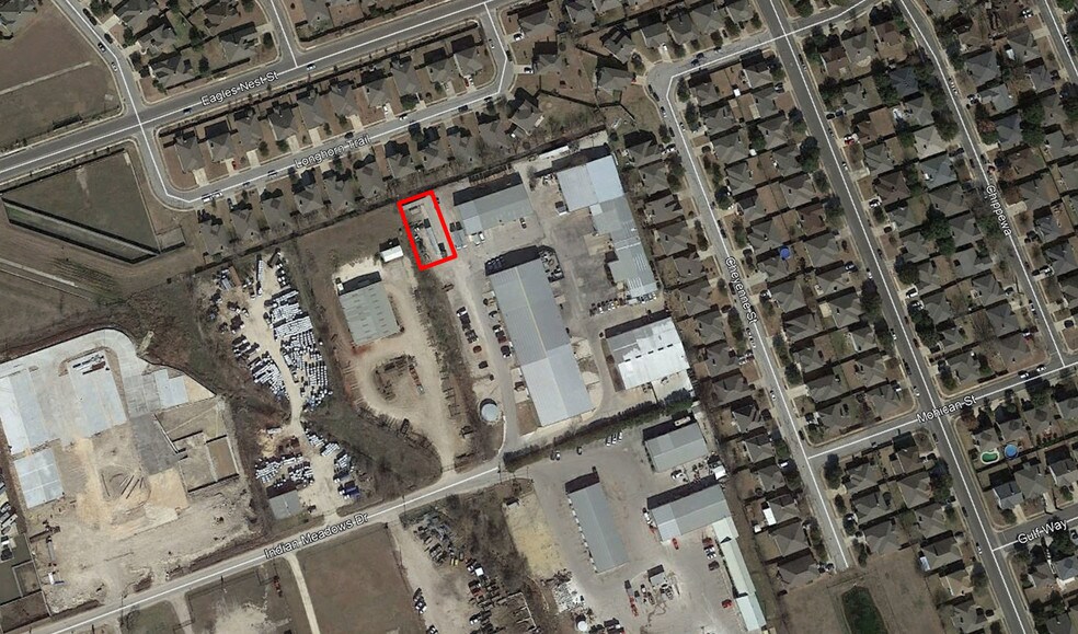 More Photos Of 18 Indian Meadows Dr, Round Rock Warehouse For Lease