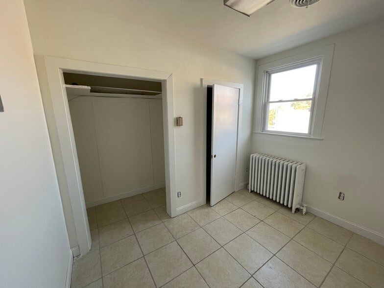 More Photos Of 2010-2012 Rhode Island Ave NE, Washington Storefront Retail Office For Lease