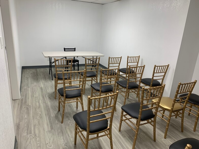 More Photos Of 2313 W Arkansas Ln, Pantego Medical For Lease