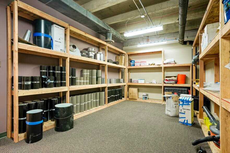 More Photos Of 227-229 Vallejo St, Denver Warehouse For Sale