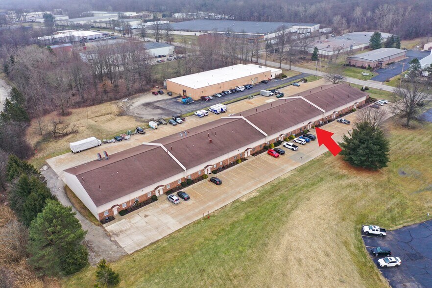 More Photos Of 1337 Commerce Dr, Stow Warehouse For Sale